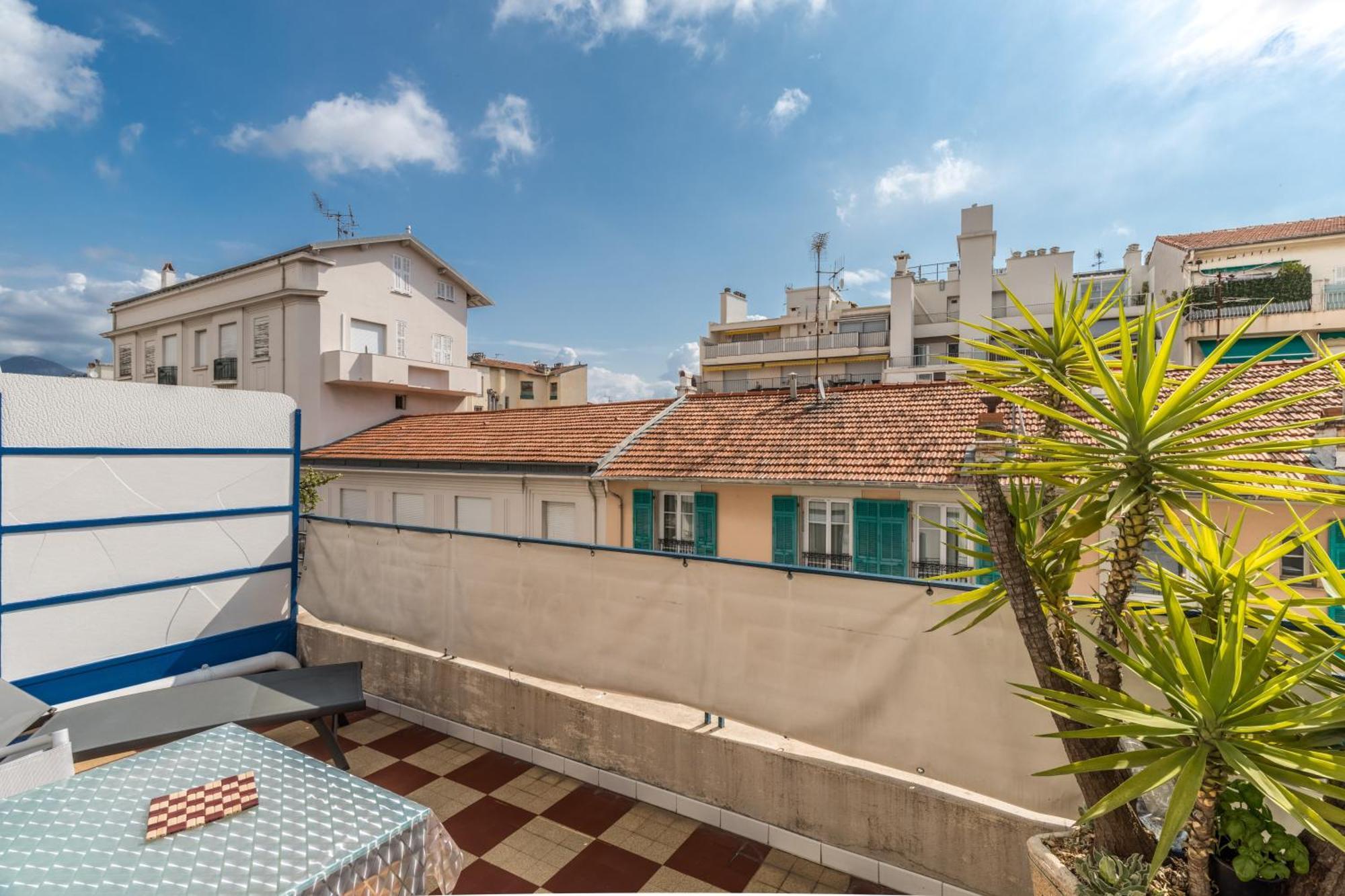 Appartamento With Large Terrace Sea View 4th Floor