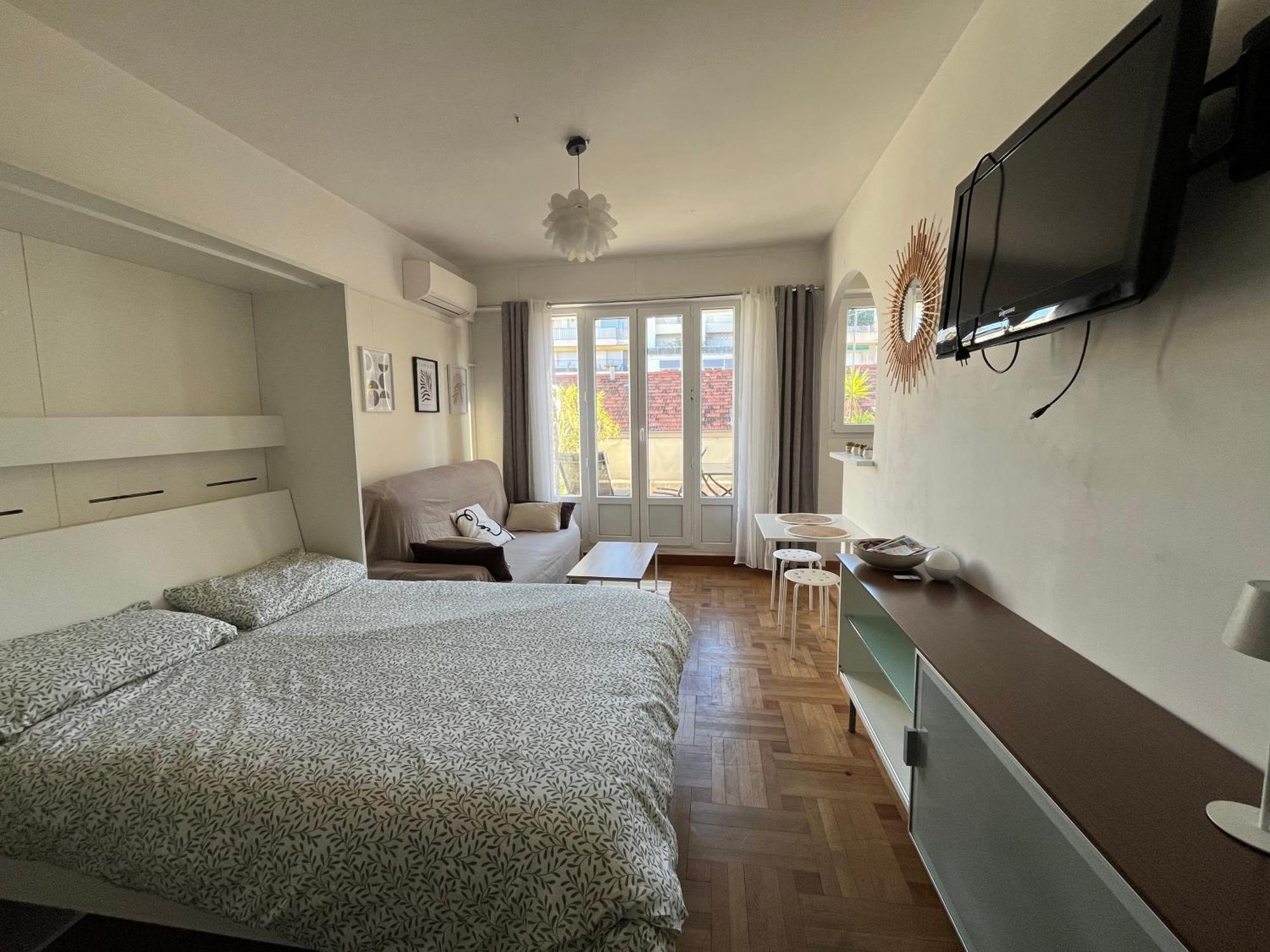 Appartamento With Large Terrace Sea View 4th Floor Nizza